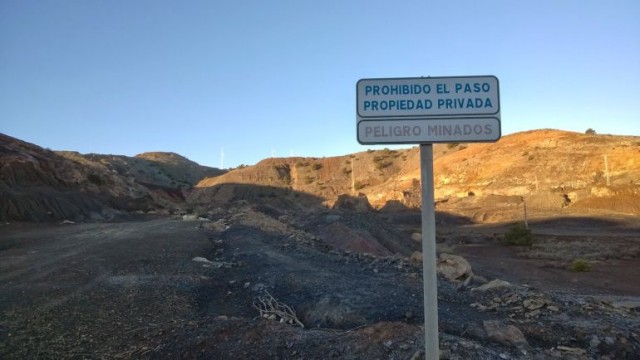 La Comunidad contrata obras para 