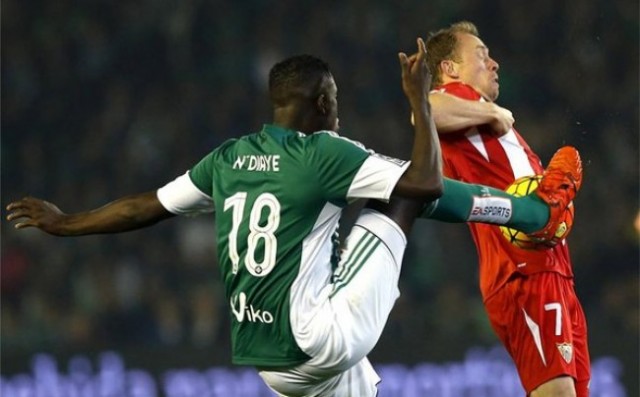 Sevilla y Betis se muestran incapaces de romper el empate inicial