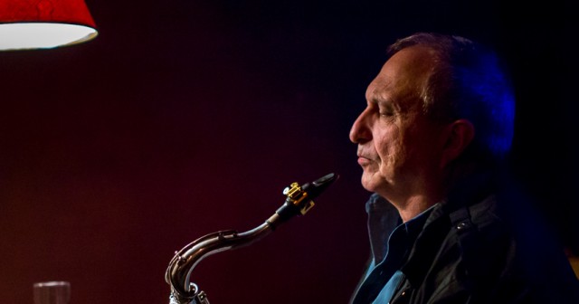 George Garzone homenajea a John Coltrane en Jimmy Glass