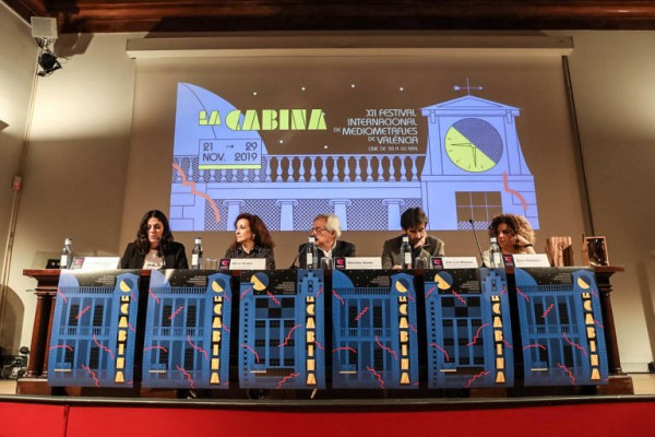 La Cabina abre su 12ª edición en La Nau