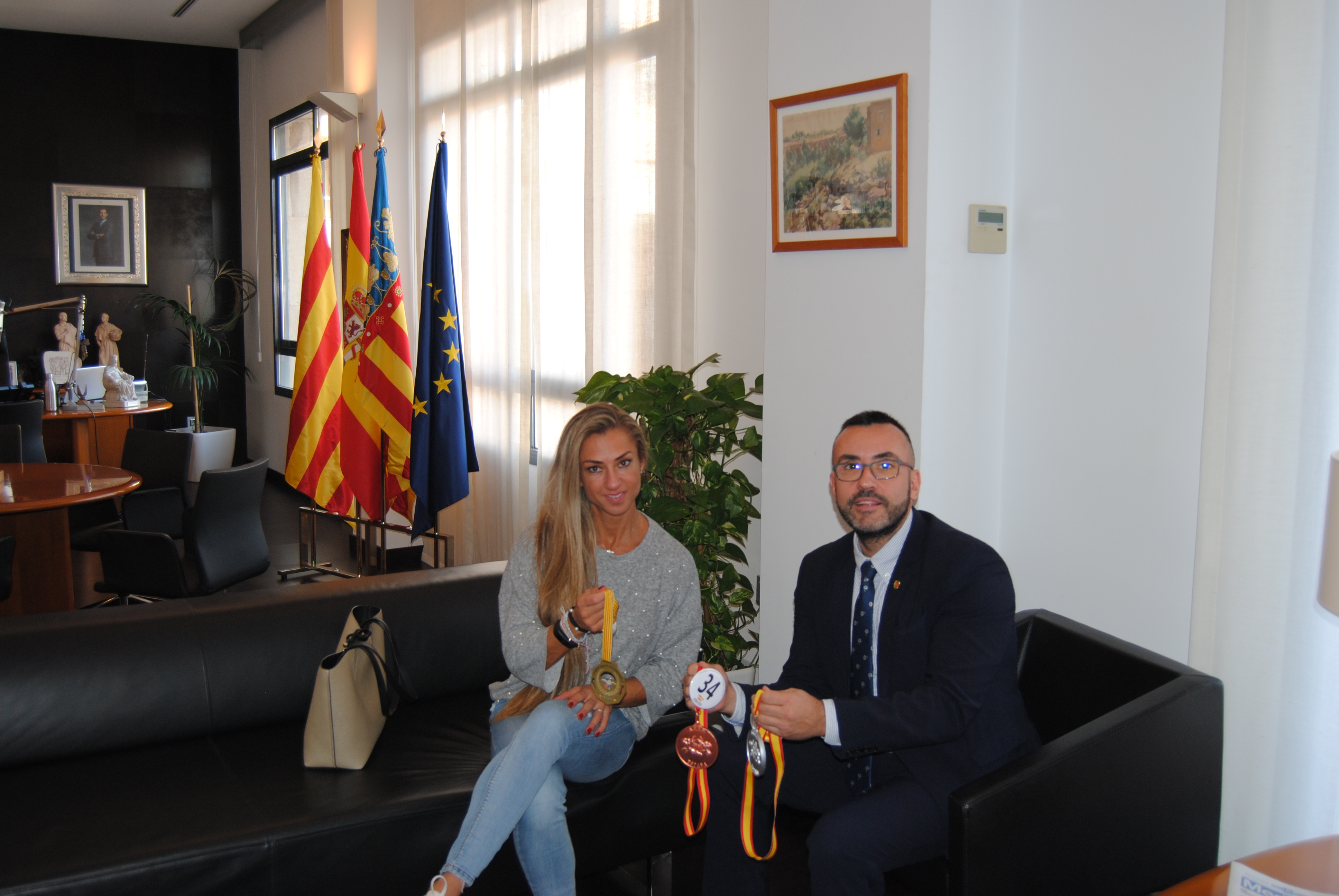 Vila-real homenajea a su subcampeona de España de body fitness màster, Karina Milene da Silva