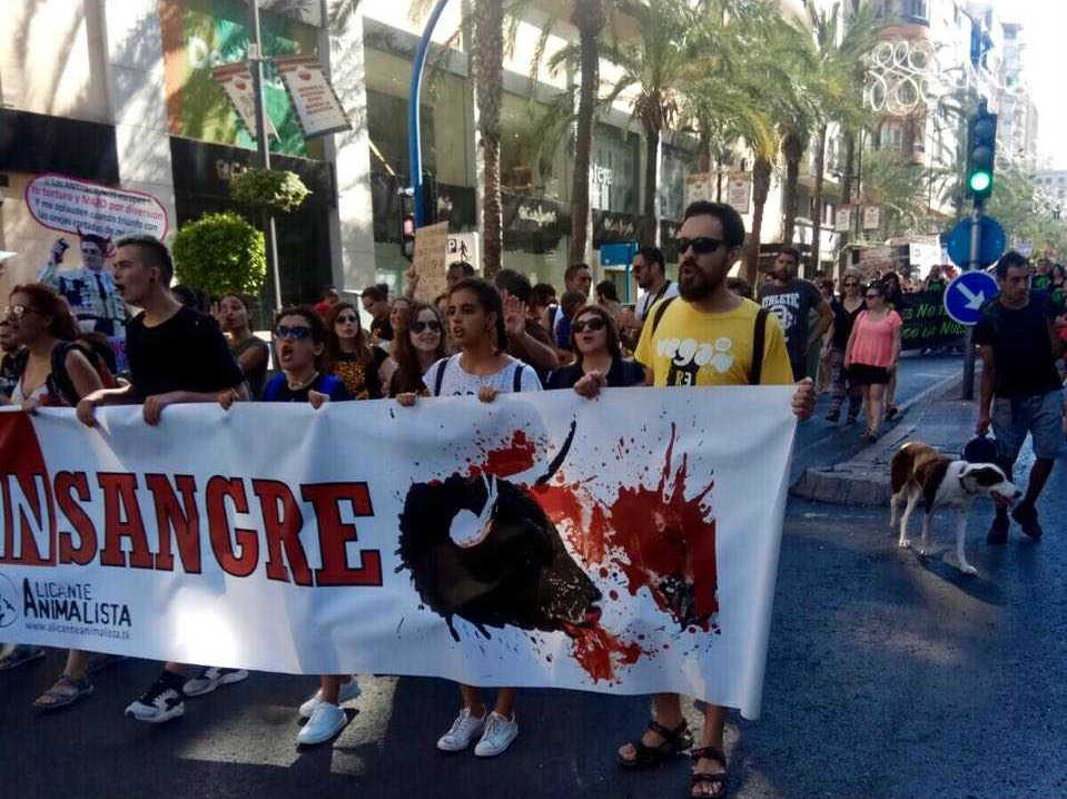 El tripartito se lía otra vez con los toros: sólo Guanyar y Compromís niegan permiso al Moralet 