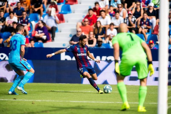 Tres rivales directos, el derbi y el Getafe en ruta del Levante hasta Navidad
