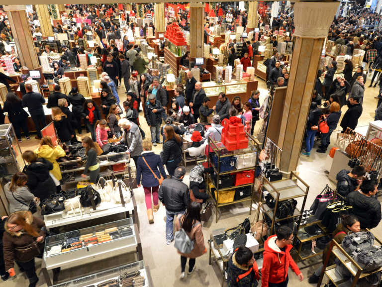 Los valencianos gastarán unos 95 euros durante el Black Friday y Cyber Monday