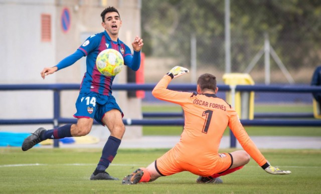 El Atlético Levante vence y convence