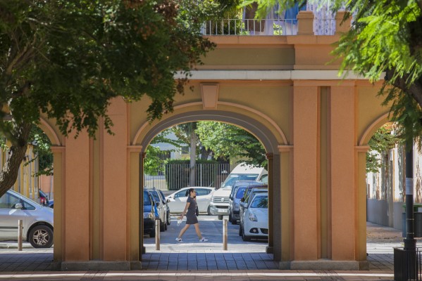 Vistabella cuestiona el peso de la religión en sus fiestas y reclama más oferta cultural