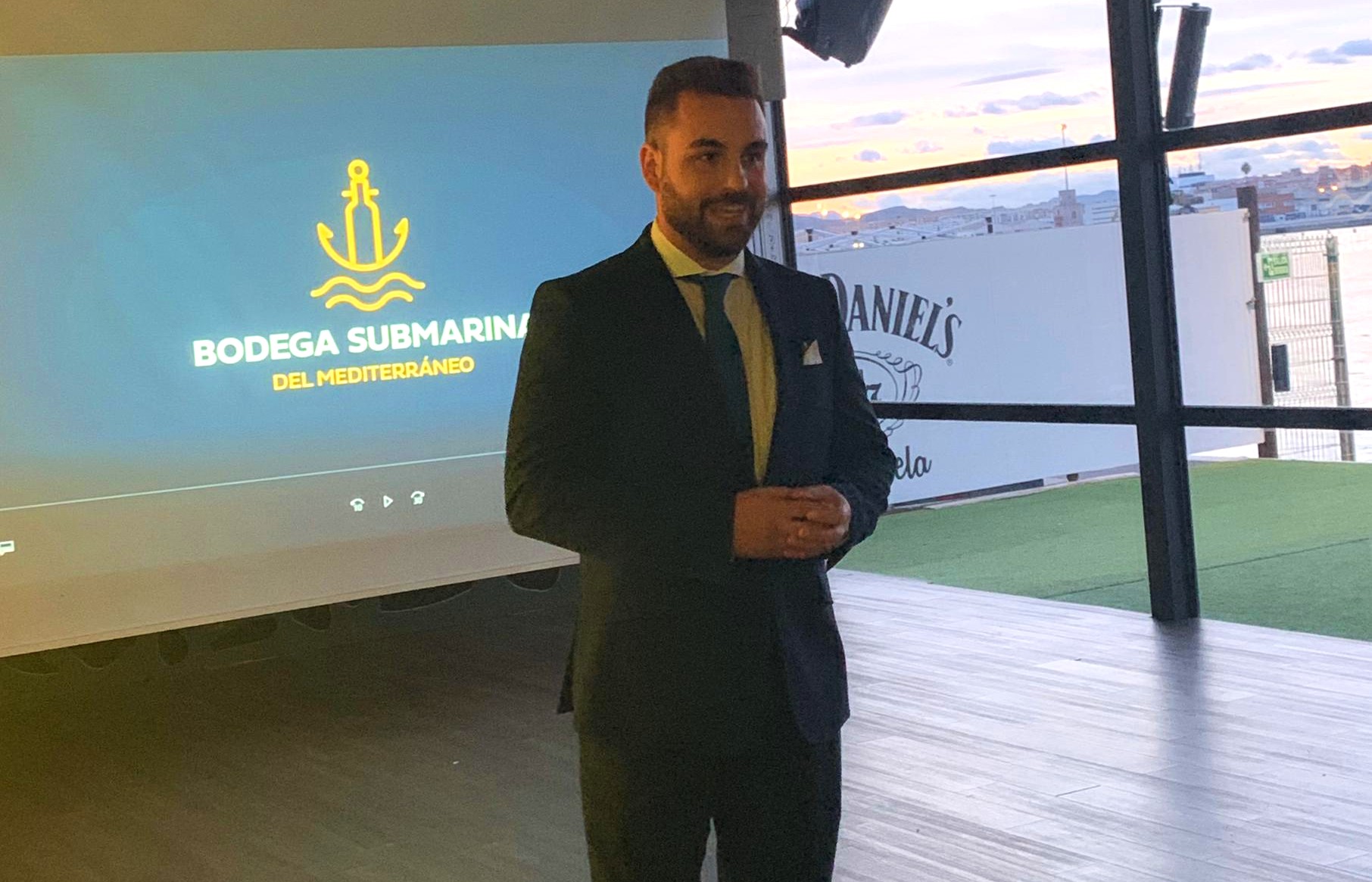 La maduración sostenible de la Bodega Submarina de Alicante atrae a inversores profesionales 