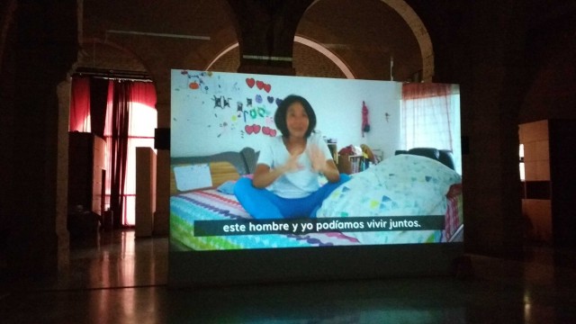 Per què et vas casar? Per què no et cases? L'atles multicultural a través de microhistòries a l'Almodí
