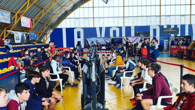 Fortnite, FIFA 20 y Mario Bros toman el Casal Jove en la primera Gaming Experience de Castelló