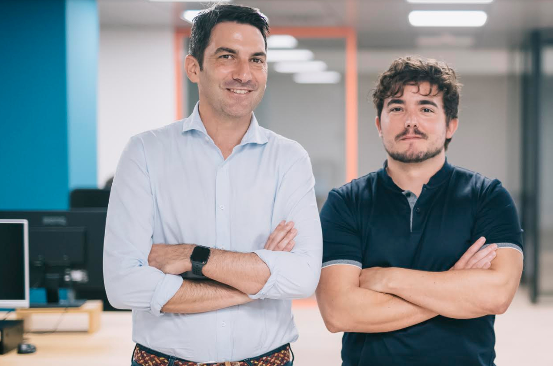 Santiago Reyna (R2 Super Angel Found) y Guillermo García (Onestic), impulsores de Keith. - 