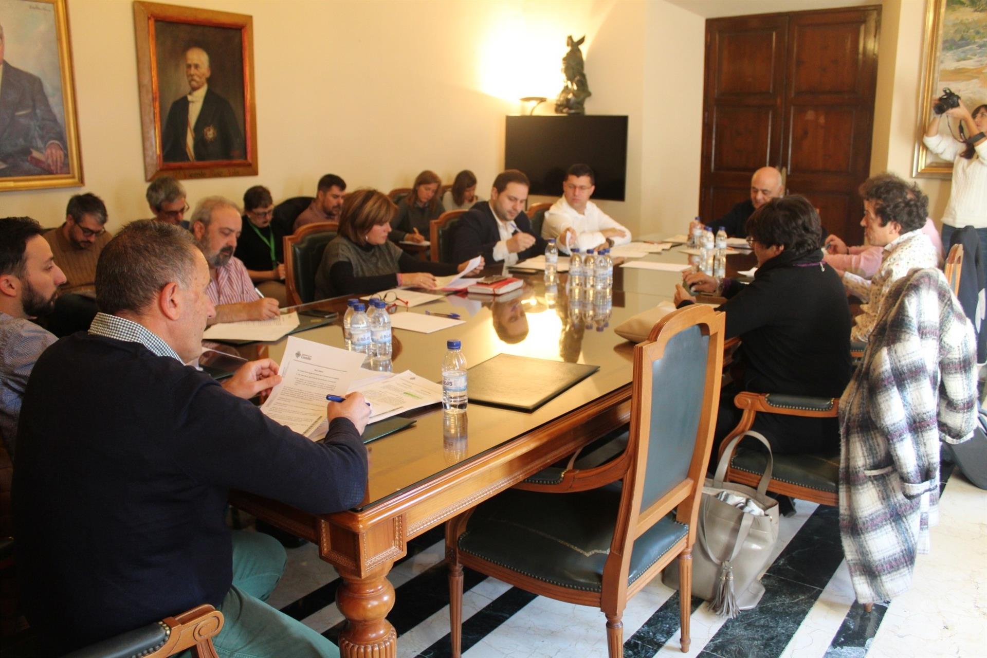 La comisión de investigación sobre la Policía Local de Castelló analizará siete expedientes desde 2016