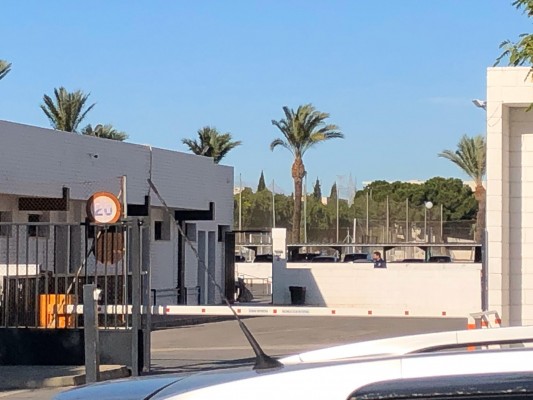 Los nuevos métodos de la nueva dirección general tras la salida de Mateu