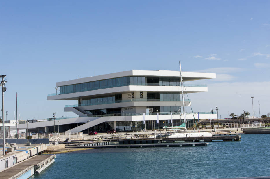 La Marina de València celebra su décimo aniversario
