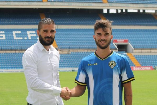 Álvaro Pérez: “El Hércules está hecho para atacar constantemente”