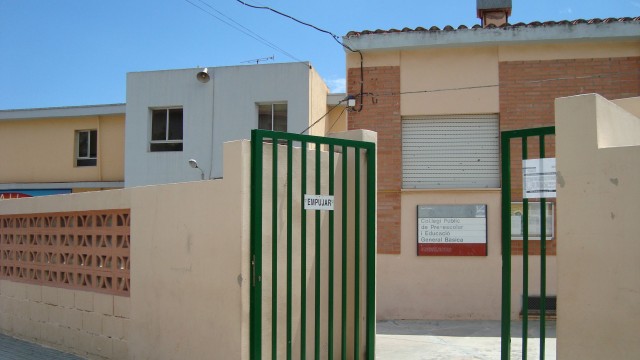 Almenara adjudica por 1.288.808 euros la segunda fase del Pla Edificant del CEIP Juan Carlos I 