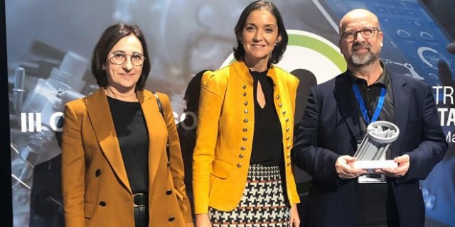 Premio nacional a la yeclana Fama Sofás por su digitalización