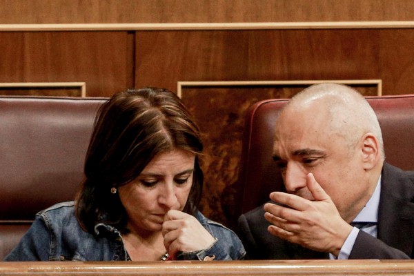 El PSOE apunta a una investidura a partir de la semana del 9 de diciembre