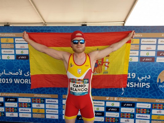 Iván Cano conquista la medalla de bronce en la longitud de los Mundiales de Atletismo Paralímpico de Dubai