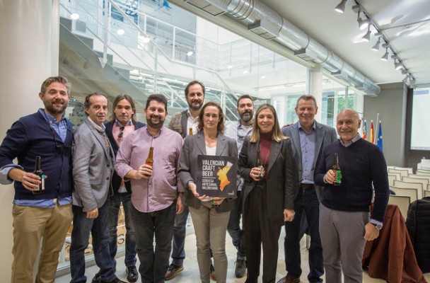 Cerveceros presentan el sello de calidad 