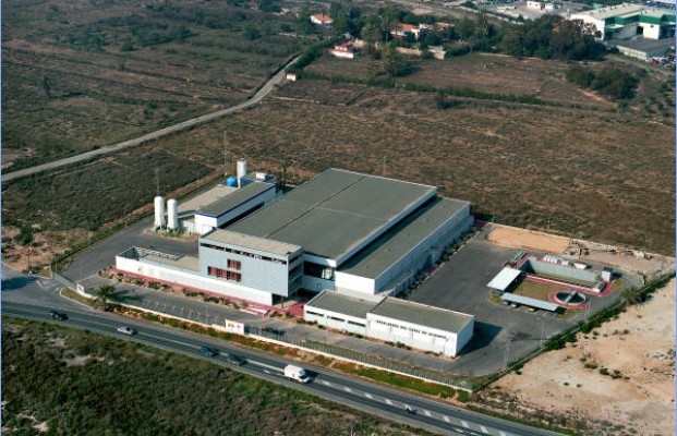 Hacienda desbloquea el contrato de las desaladoras de Alicante, pero aún puede anularlo