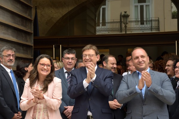 Alegría y vítores en el Botànic II por el acuerdo Sánchez-Iglesias