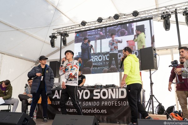 MC acusa a Arroyo de 'prácticas nepotistas' y pide su inmediata dimisión