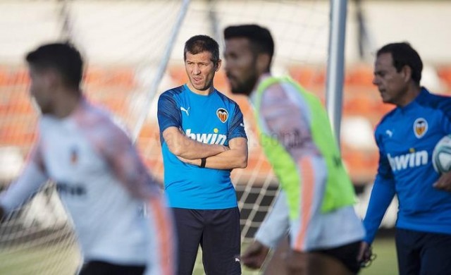 El Valencia CF vuelve al trabajo en familia