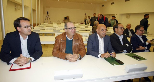 Junta de Accionistas de 27 minutos de duración y con Tenama representada por Antonio Rocamora