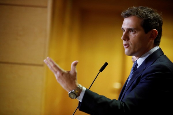 Albert Rivera dimite como líder de Ciudadanos tras la debacle electoral en el 10-N