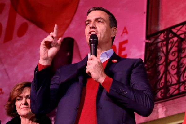 Sánchez 'gana' un gobierno con Iglesias