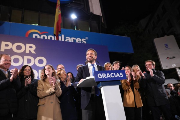 Casado dice que Sánchez 