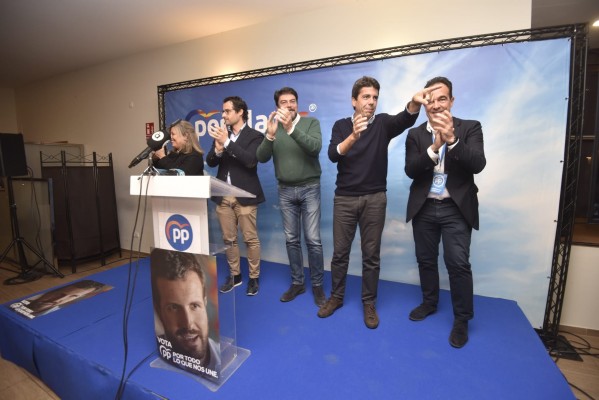 PSOE y PP 'aguantan' su suelo en Alicante y Vox se convierte en tercera fuerza; Compromís no entra