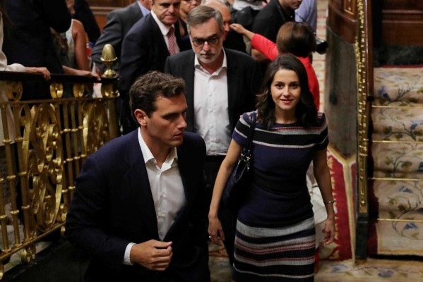 Rivera no dimite