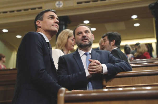 El PSOE repite victoria en la Comunitat y Vox acecha al PP como segunda fuerza