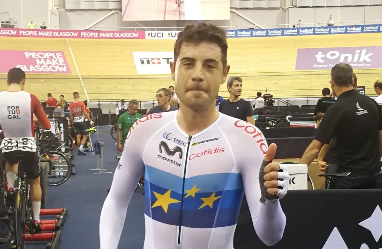 Sebastián Mora logra la medalla de plata en Scratch en la segunda prueba de la Copa del Mundo