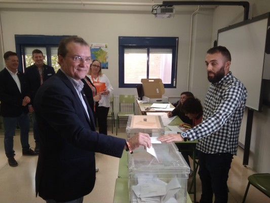 La jornada electoral transcurre sin incidencias
