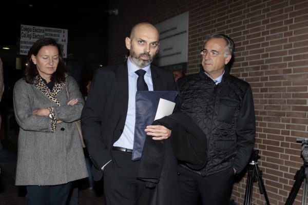 El jurado del 'caso Sala' se da un día más para motivar el veredicto tras devolvérselo la juez