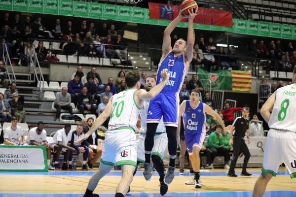 El HLA Alicante cae en la prórroga en Castellón

