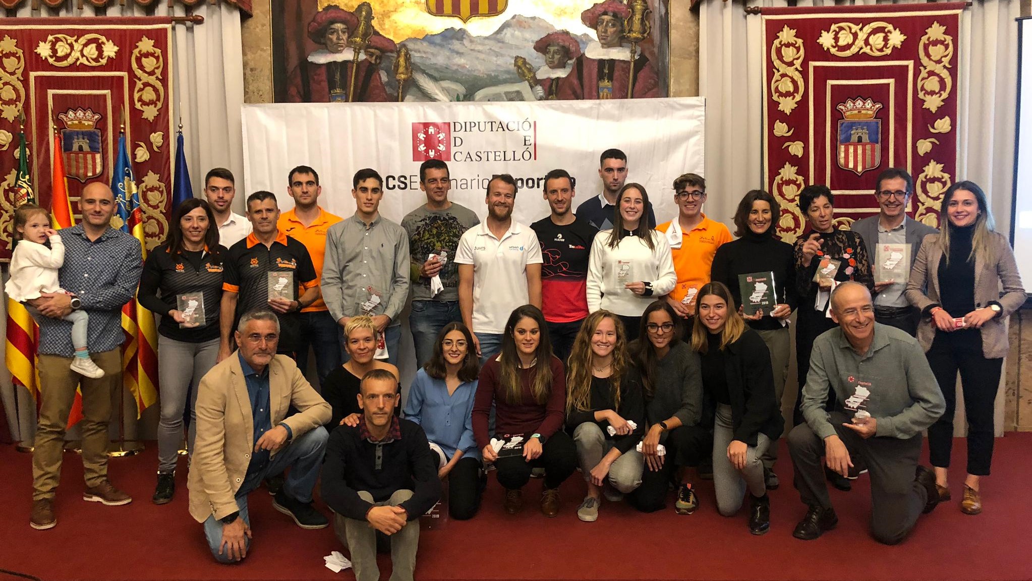 Tania Martínez y Pau Fernández, en lo más alto del podio del VI 'Circuit TriCastelló' 