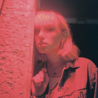 Yana Zafiro: 