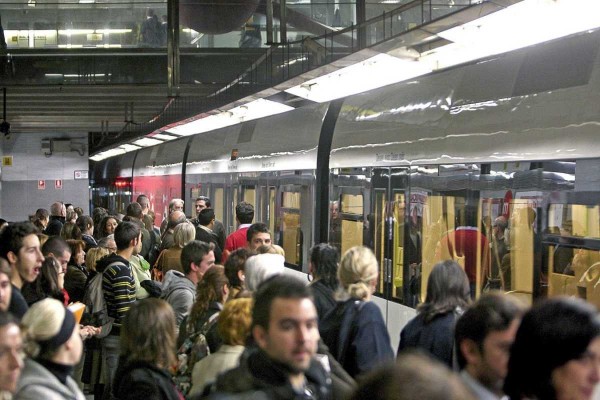 El Metro ofrecerá servicios mínimos del 70% durante los paros de los días 27, 29 y 30