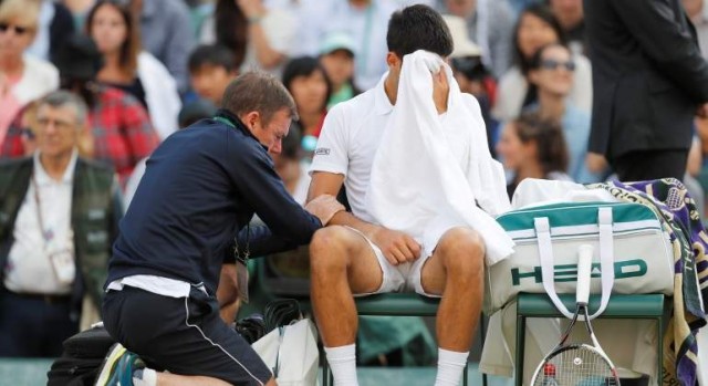 Djokovic dice adiós a la temporada por una lesión en el codo