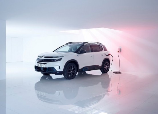 Citroën inicia su ofensiva eléctrica con el lanzamiento del C5 Aircross híbrido enchufable