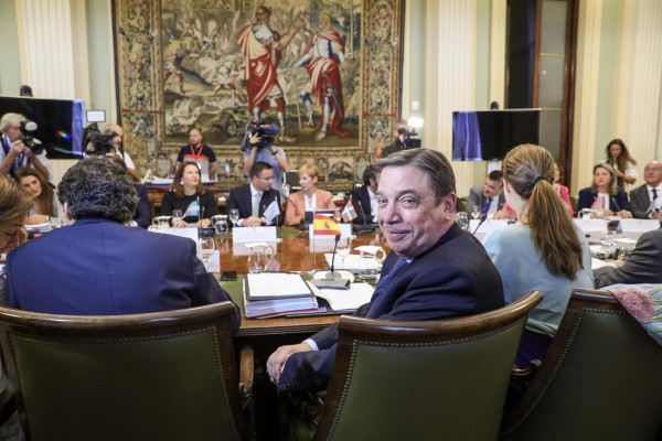 El pacto UE-China protege en el país asiático el turrón de Alicante y los vinos valencianos
