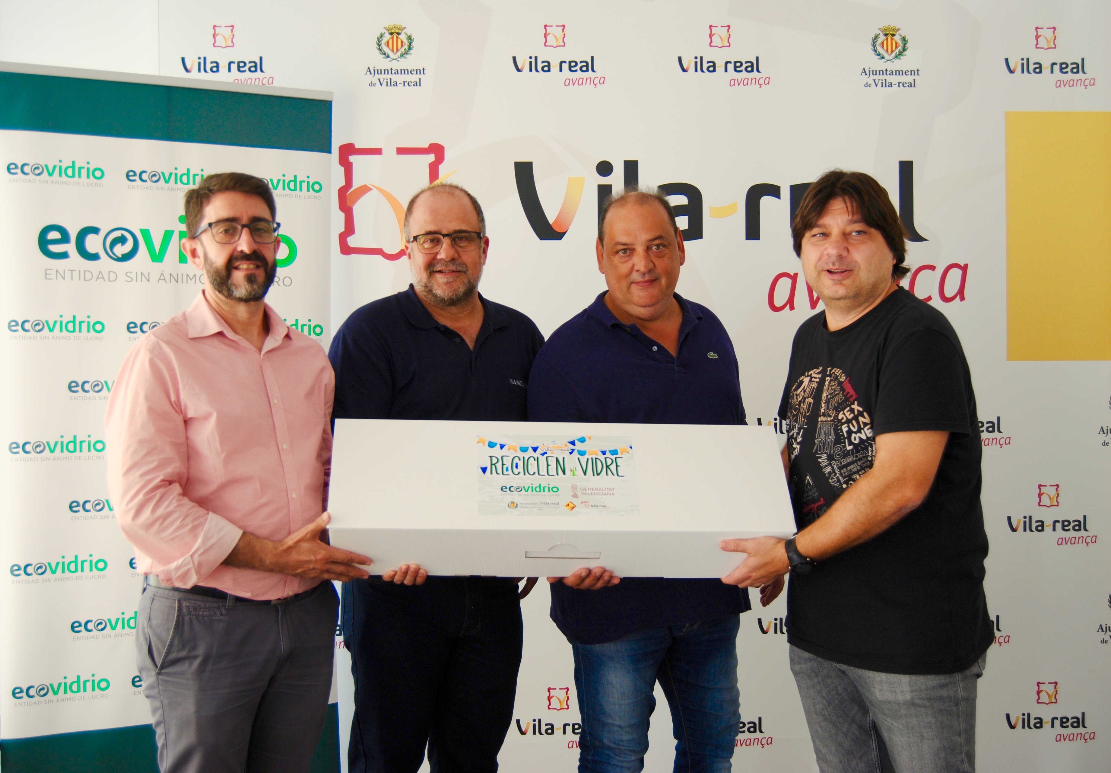 Las peñas de Vila-real reciclaron 9.368 envases de
vidrio durante las pasadas fiestas patronales