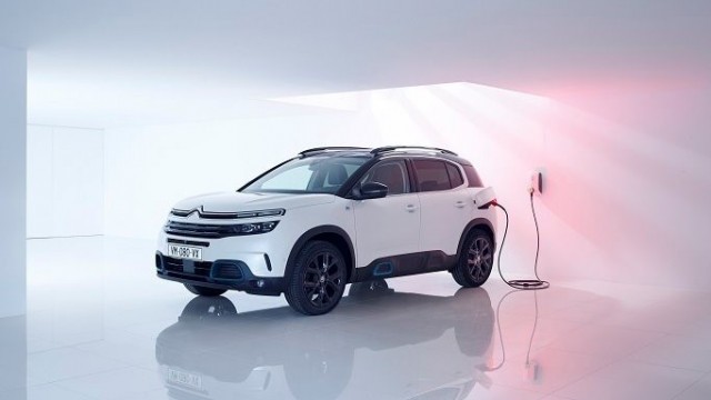 Citroën inicia su ofensiva eléctrica con el lanzamiento del C5 Aircross híbrido enchufable