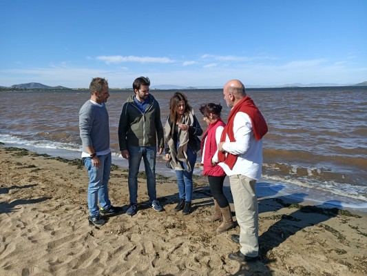 La eurodiputada Sira Rego advierte de que en el Mar Menor se incumplen directivas europeas 