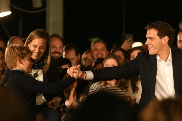 Rivera fía su remontada a exprimir 
