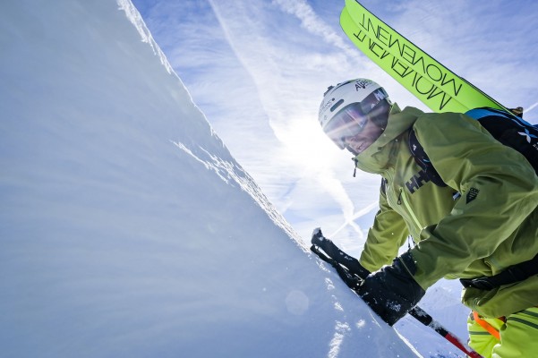 Helly Hansen renueva su equipamiento de esquí de montaña en el décimo aniversario de la colección Odin