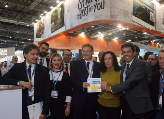 Alicante se cita con Jet2 en la Feria de Turismo de Londres para aminorar los efectos del Brexit